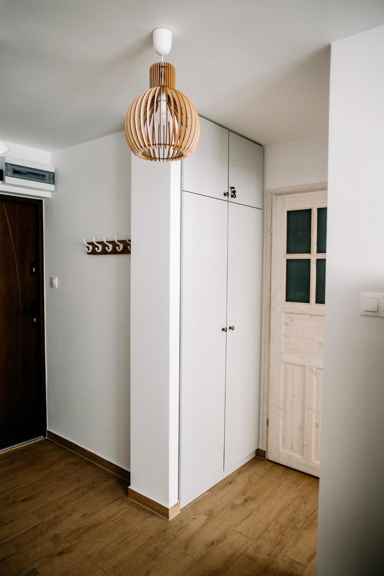 Apartament Antrakt Еленя-Гура Экстерьер фото